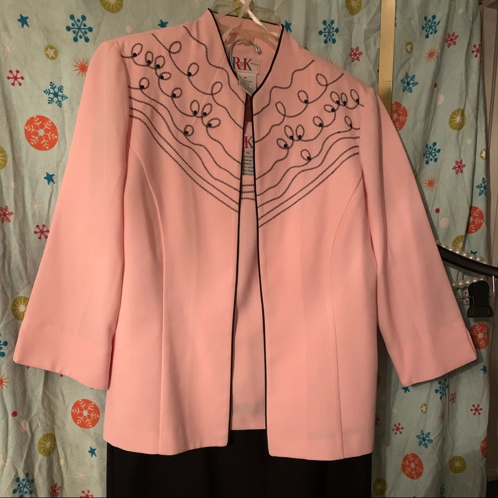 R&K Original 3 piece suit. Skirt, shirt and jacket size 10
